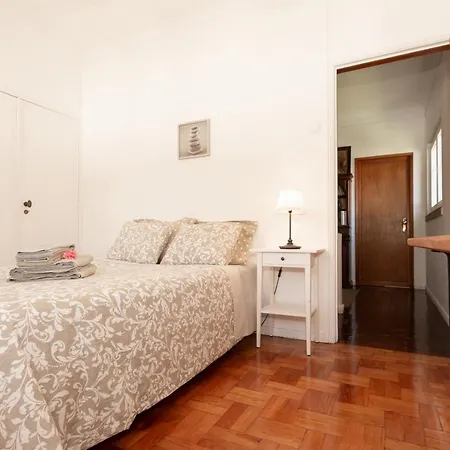 Oceans House Δωμάτια σε οικογενειακή κατοικία Parede